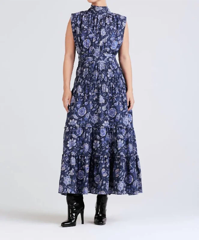 YEAR-End Clearance Junia Midi Dress In Navy Multi