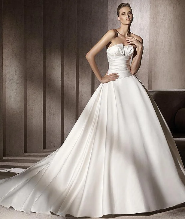Best Bargains Pronovias georgia