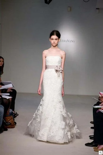 Unmissable Offer Vera Wang Hilary