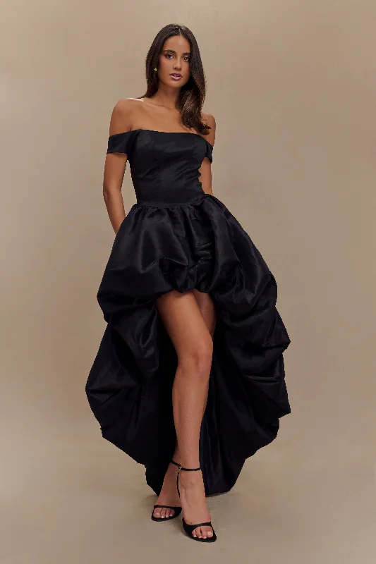 Weekend Special Amelia Bubble Maxi Dress - Black
