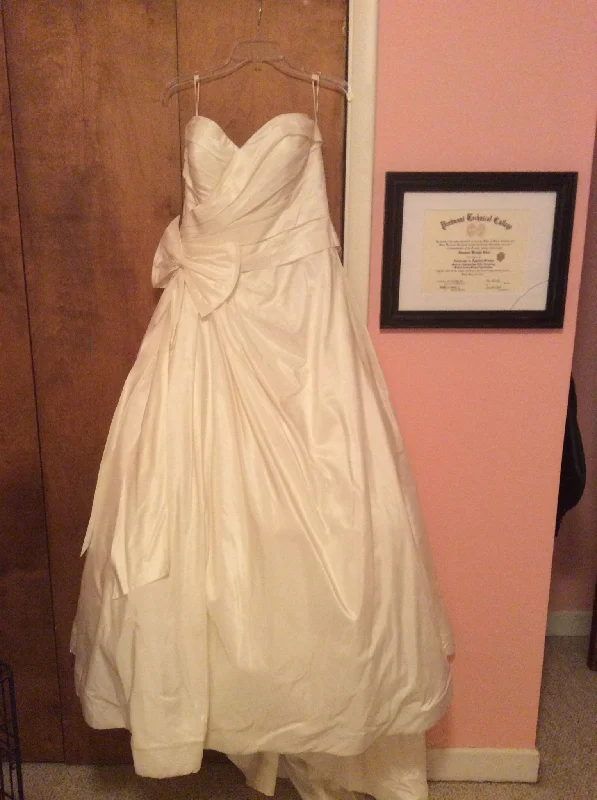 Markdowns Priscilla of Boston Maeve