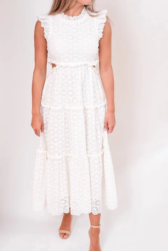 Mega Sale Dulce Dress In White
