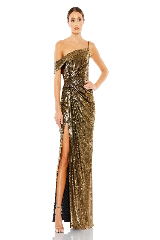 Savings Galore Mac Duggal 26728