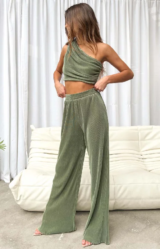 Deep Discounts Lailah Khaki Pants
