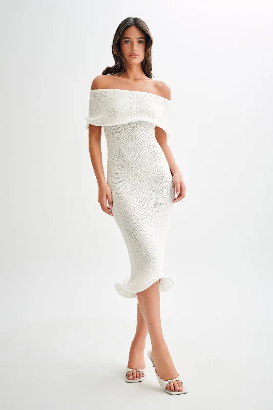 Weekend Deal Molly Off Shoulder Knit Midi Dress - Ivory