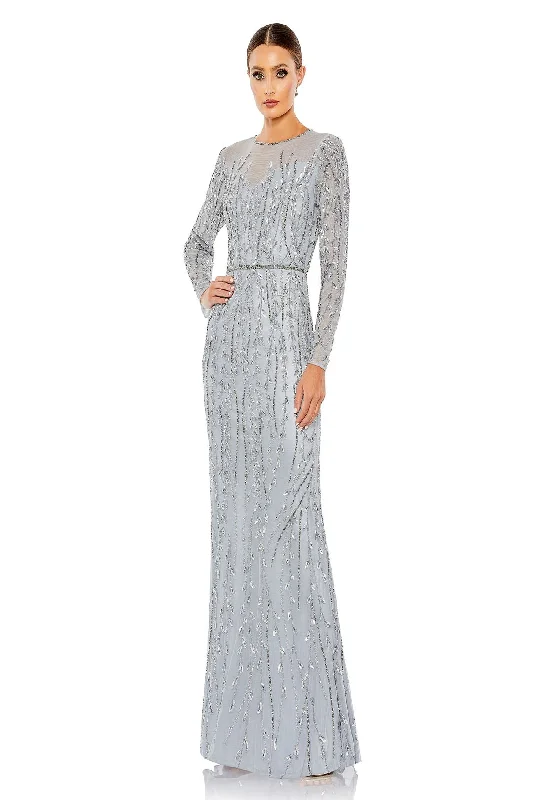 Limited Availability Mac Duggal 5644