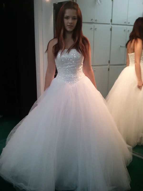 Take Advantage Oleg Cassini Cinderella Gown