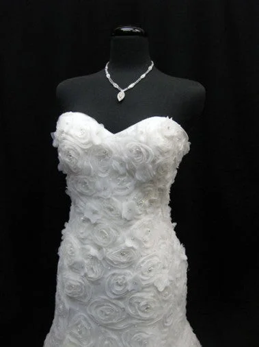 Can't Miss Mori Lee Blu