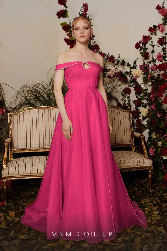 Deal Zone MNM Couture N0484