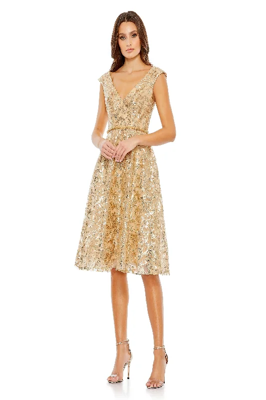 Buy More, Save More Mac Duggal 68012