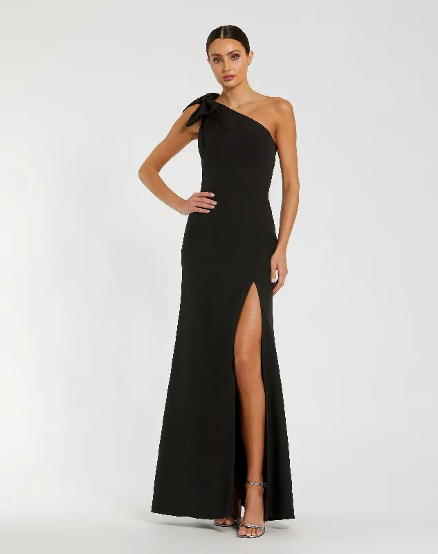 Savings Galore Black Crepe One Shoulder Fitted Gown With Bow