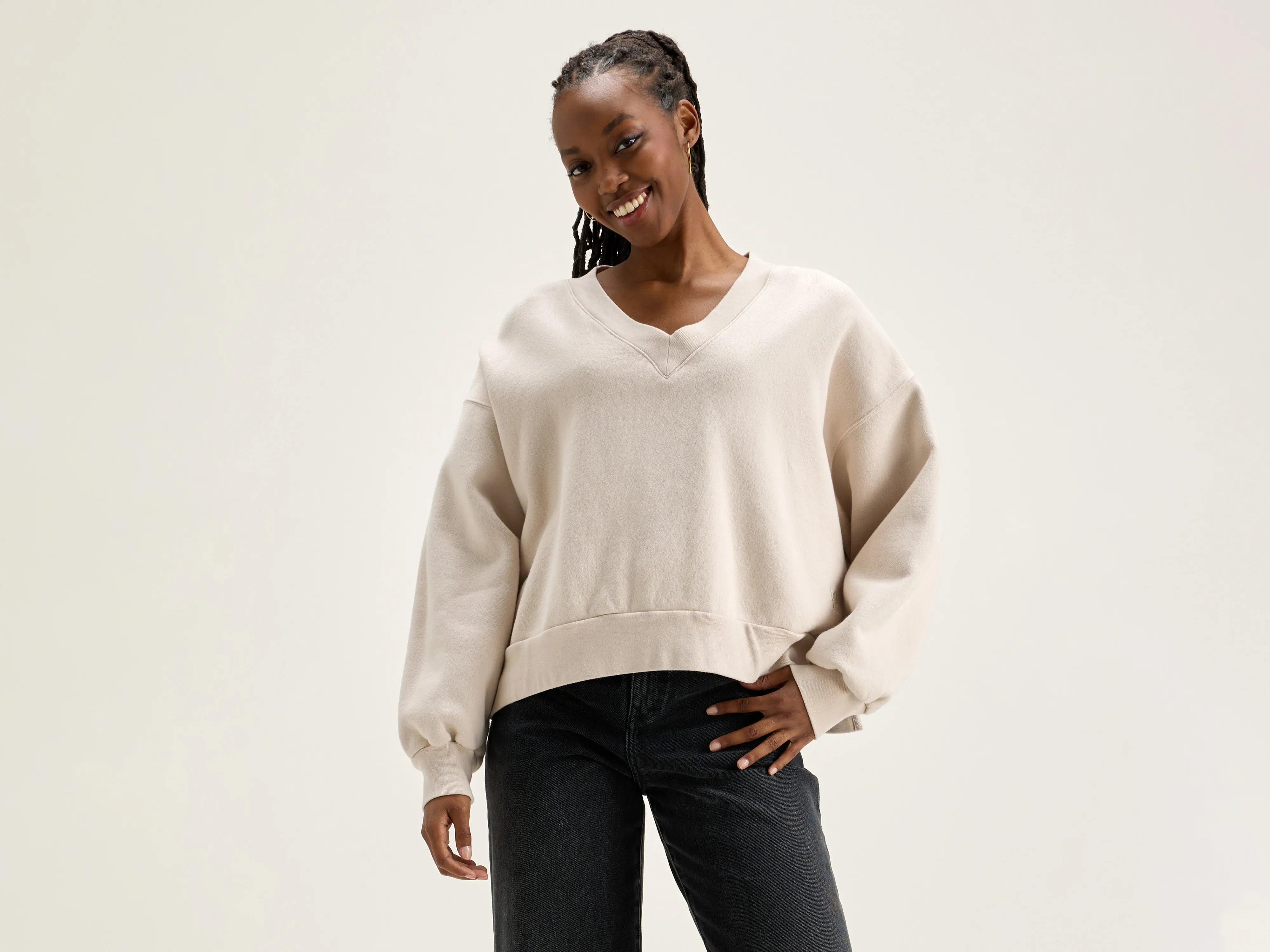 Unmissable Offer Varola v-neck sweatshirt (242 / W / SHELL)