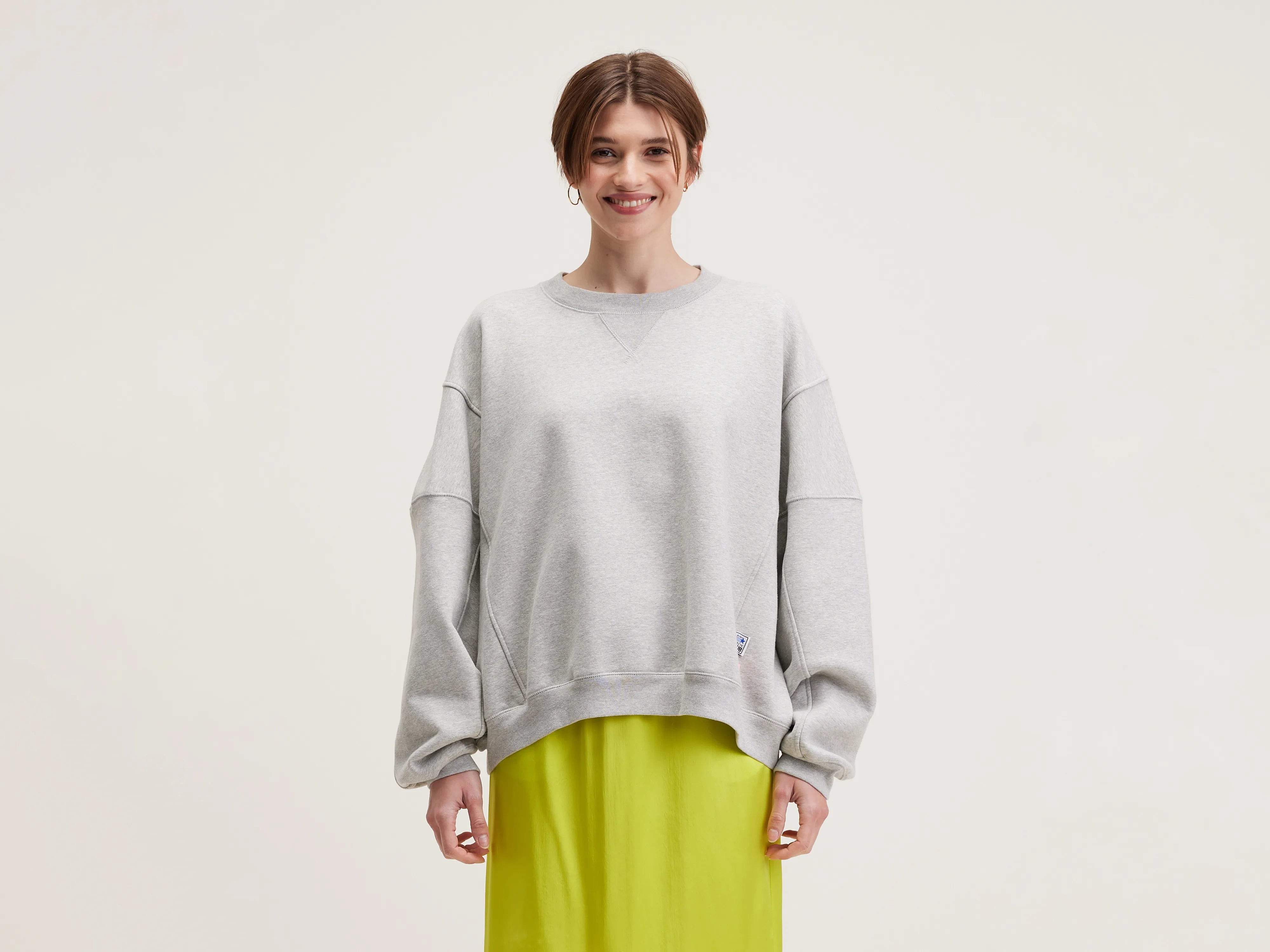 Price Reduction Flips round-neck sweatshirt (242 / W / H. GREY)