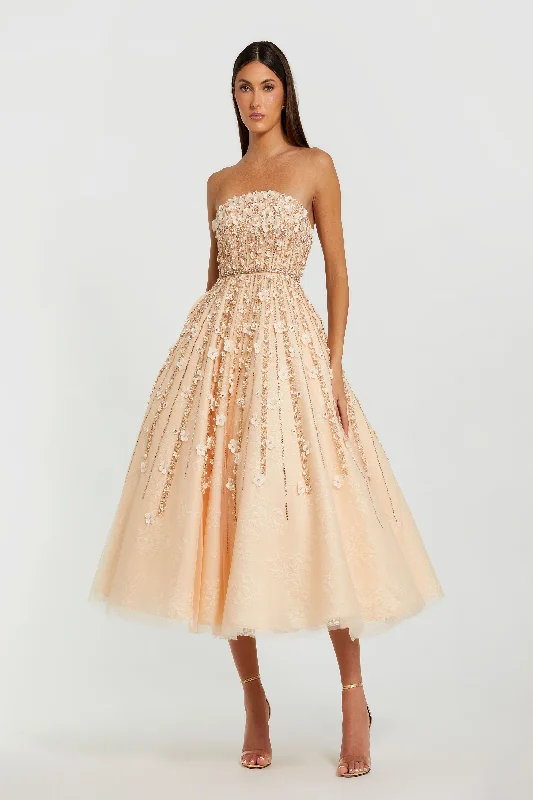 YEAR-End Clearance Mac Duggal 11865