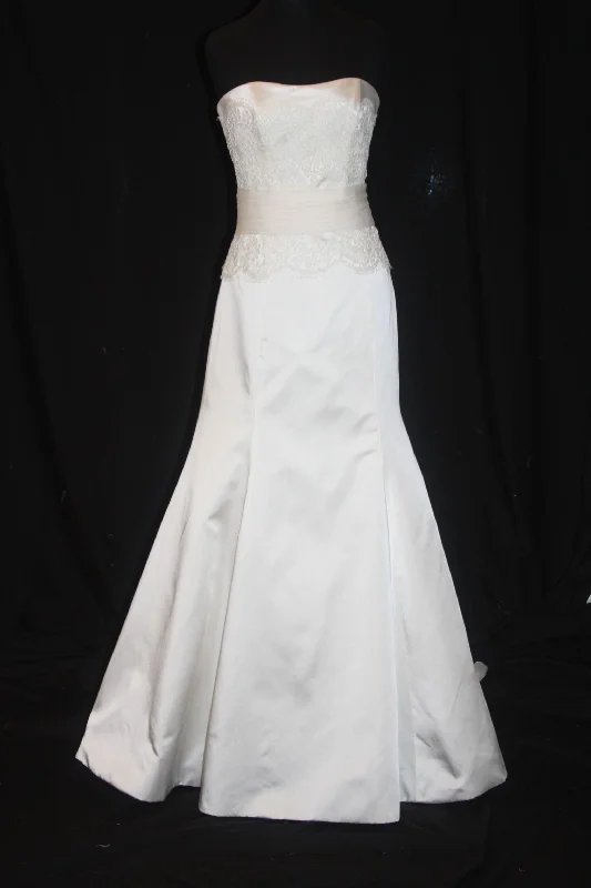 Price Blitz Modern Trousseau Cameron