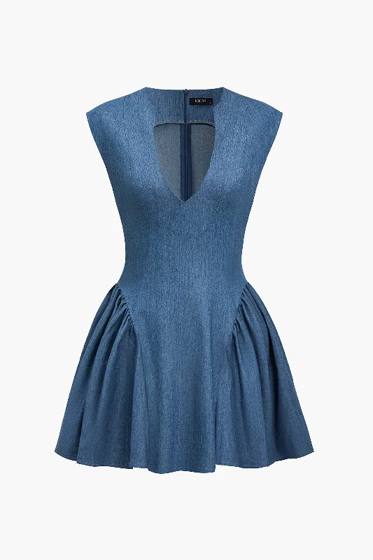 Special Discount Solid Ruched V-neck Denim Dress
