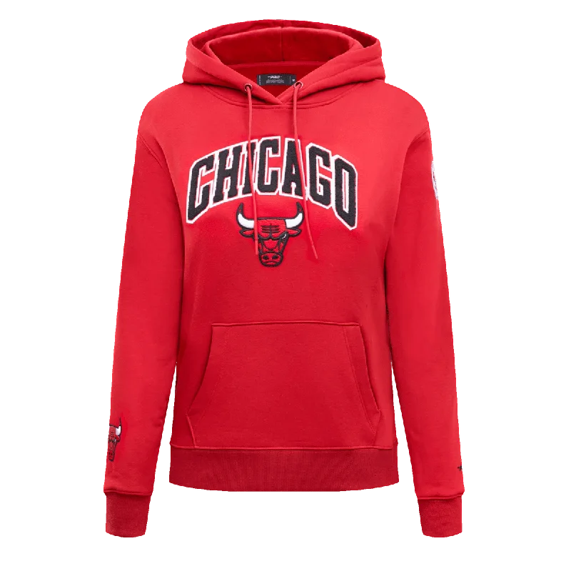 Weekend Deal SUDADERA CON GORRO NBA CHICAGO BULLS CLASSIC ESSENTIALS PARA MUJER