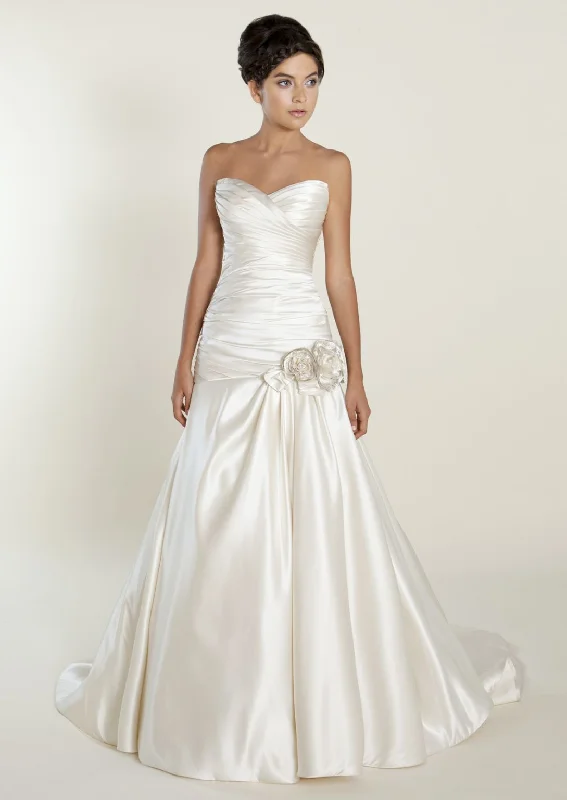 YEAR-End Clearance Other Winnie Couture Hester