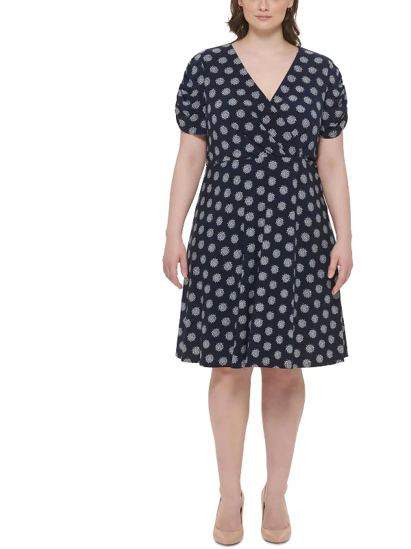 Super Bargain Plus Womens Medallion Print Tulip Sleeves Wrap Dress