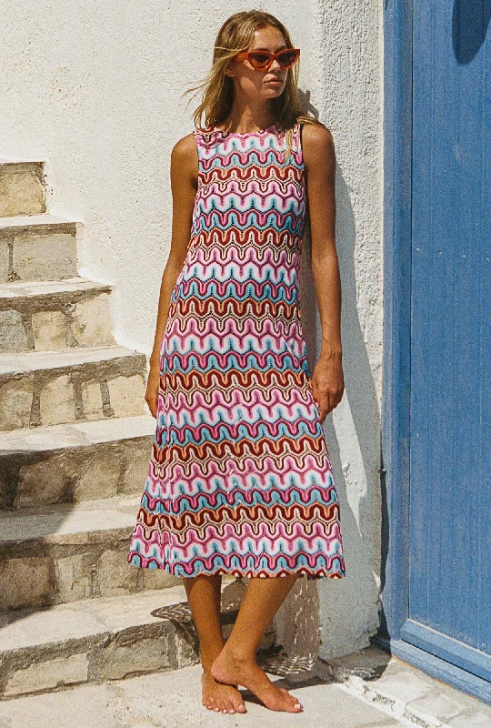 Deep Discounts Poolside Dress In Neapolitan