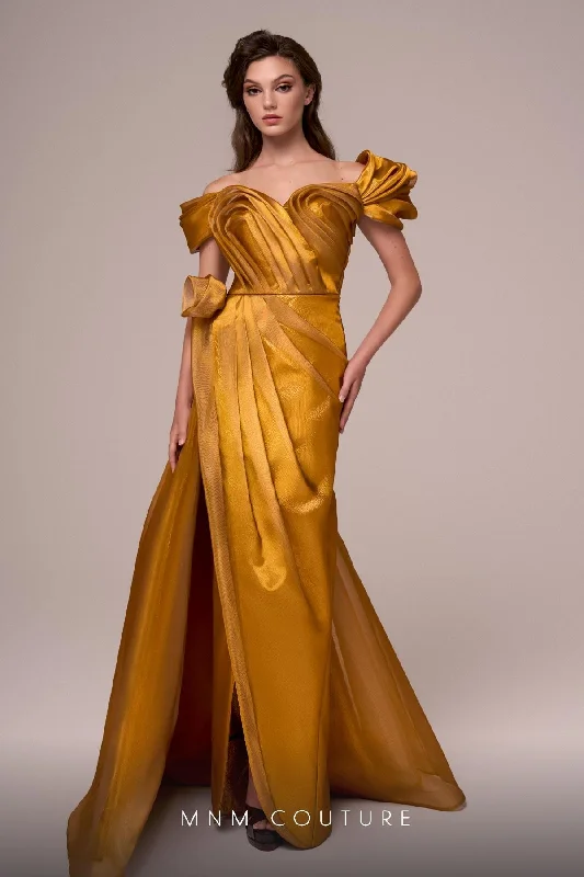 YEAR-End Clearance MNM Couture F02884