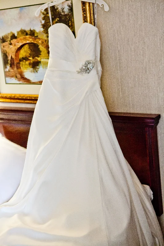 New Arrival Maggie Sottero Reba