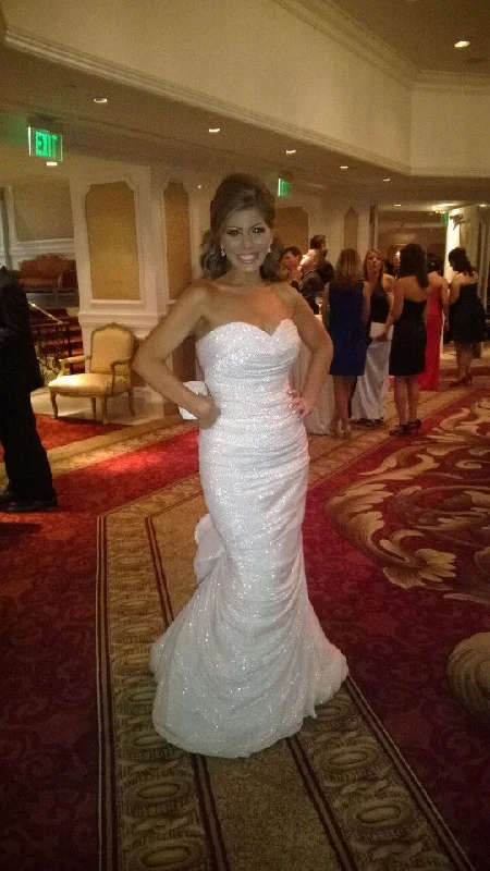 Limited Time Offer Pnina Tornai Style 4220 / Ruched Beaded Lace Mermaid Dress