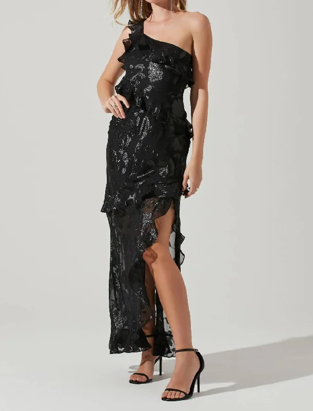 Shop and Save Andrea Maxi Dress In Black