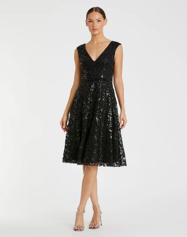 New Arrival Sequined V Neck Cap Sleeve Dress