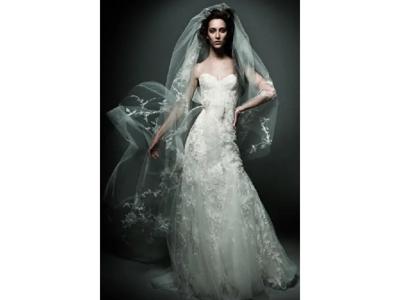 Extra Savings Monique Lhuillier Cherish