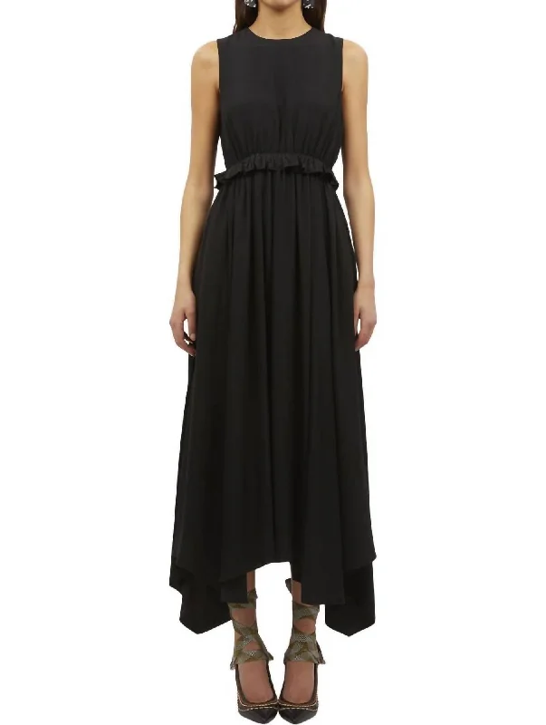 Get It Before It’s Gone Evita Dress In Black
